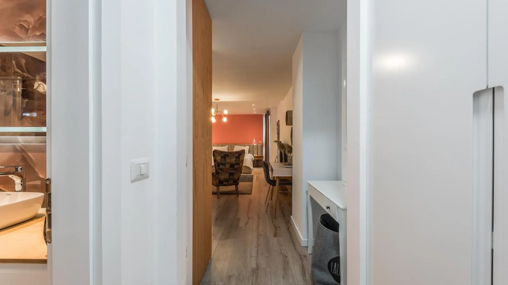 Heart Of Tirana Apartments Arnavutluk