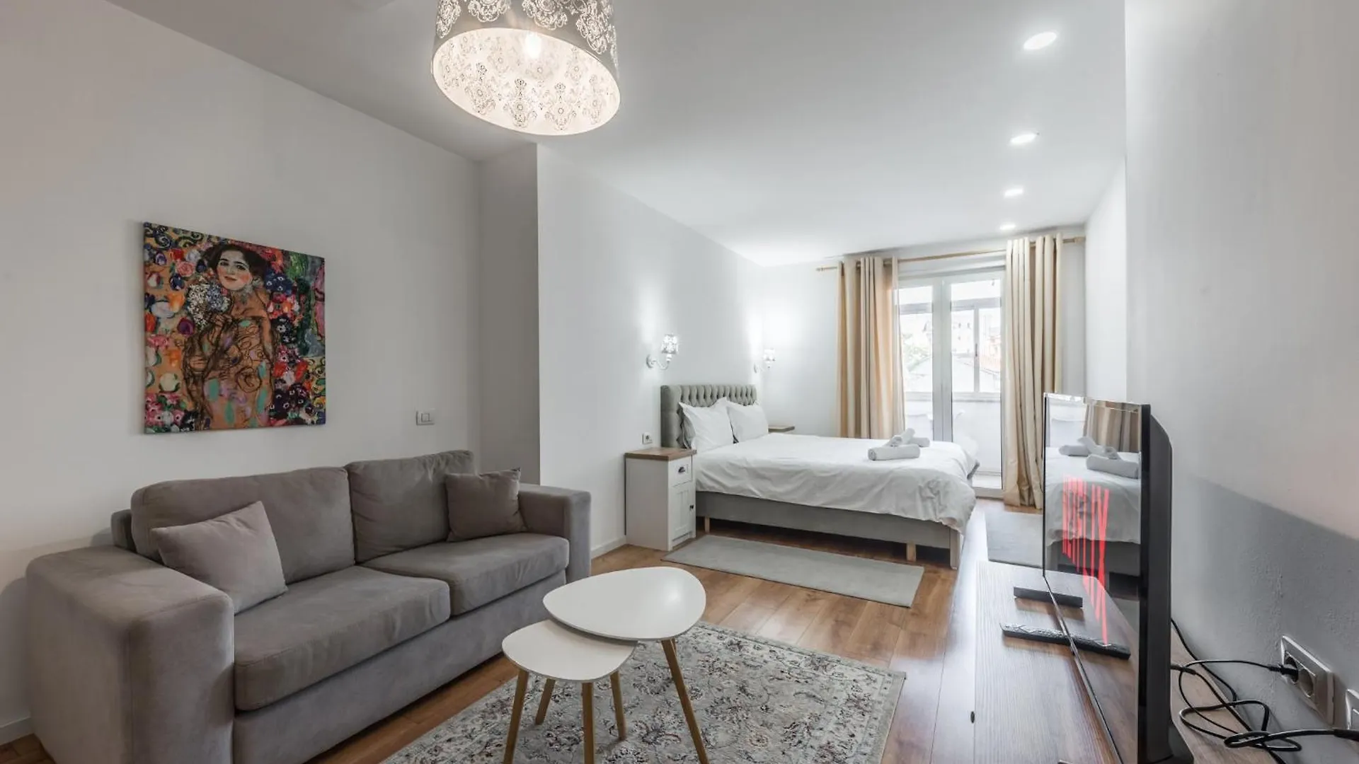 Heart Of Tirana Apartments 0*,