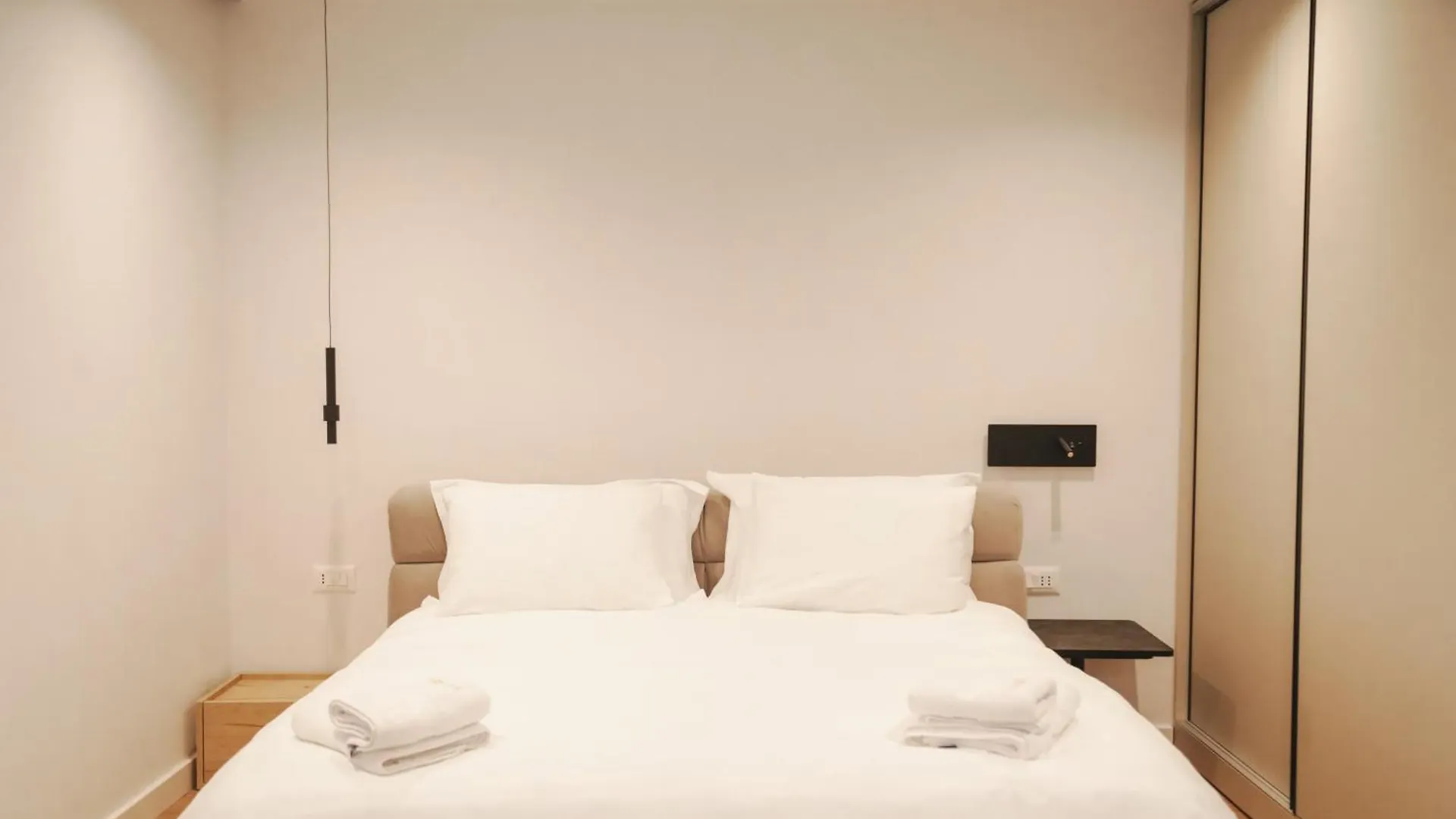 Heart Of Tirana Apartments