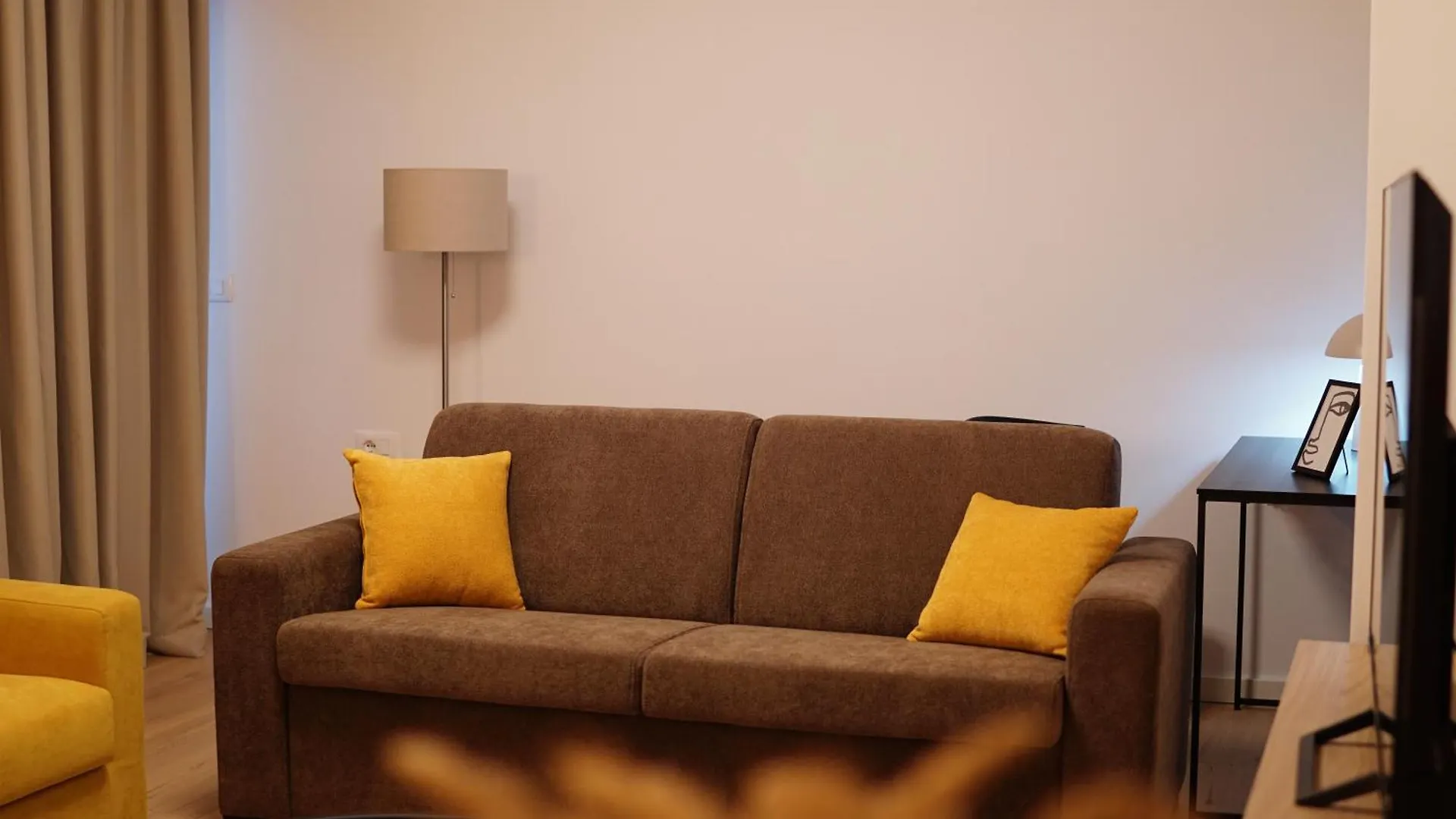 Heart Of Tirana Apartments