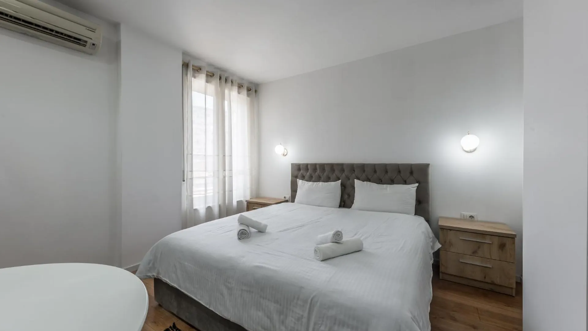 Heart Of Tirana Apartments